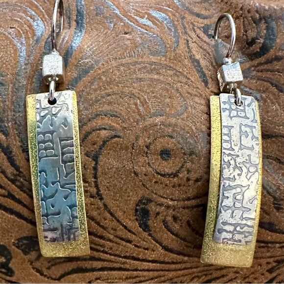 Chic Gold and Silver Dangle Earrings - Picture 2 of 3